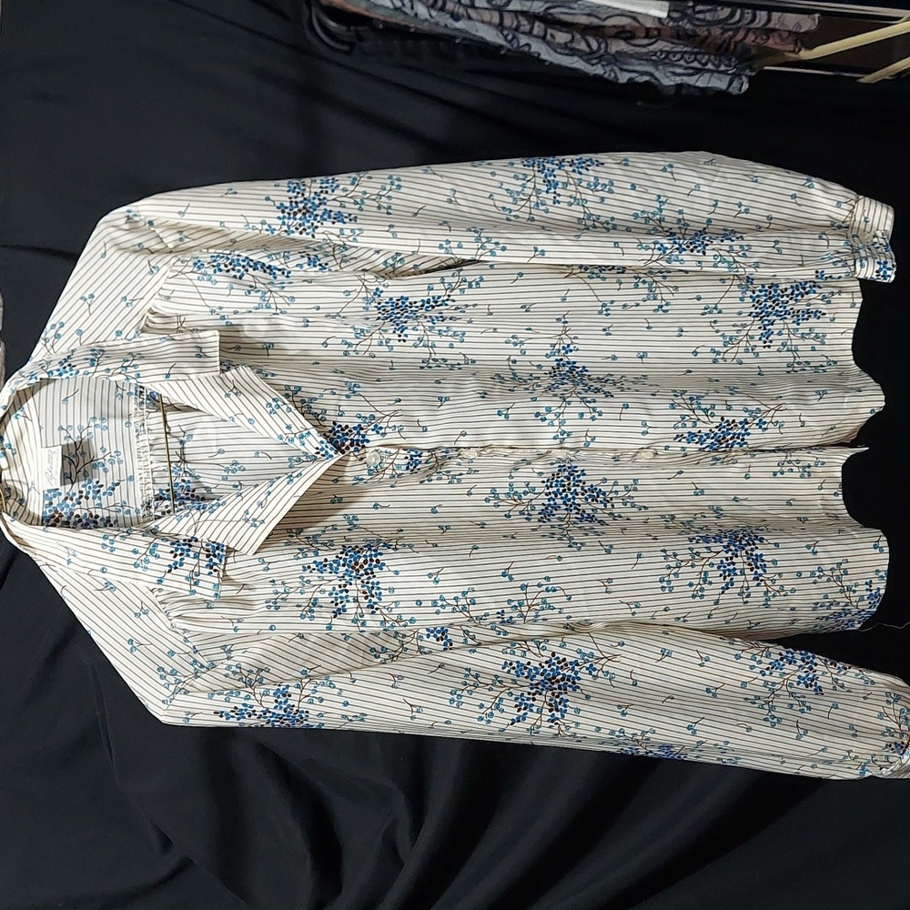 Pykettes blouse long sleeve button down size unknown Inv 134